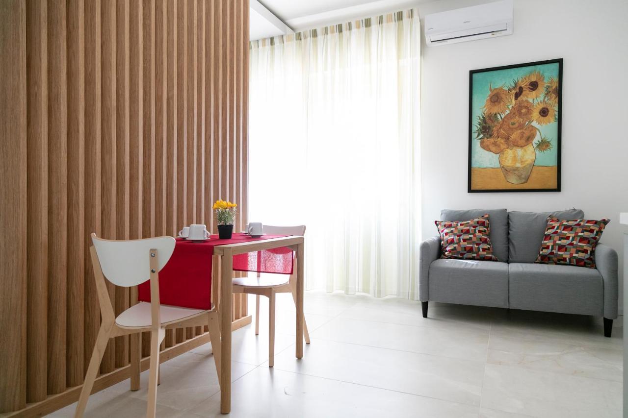 Bed and Breakfast Antichi Soffitti CTA Exterior foto