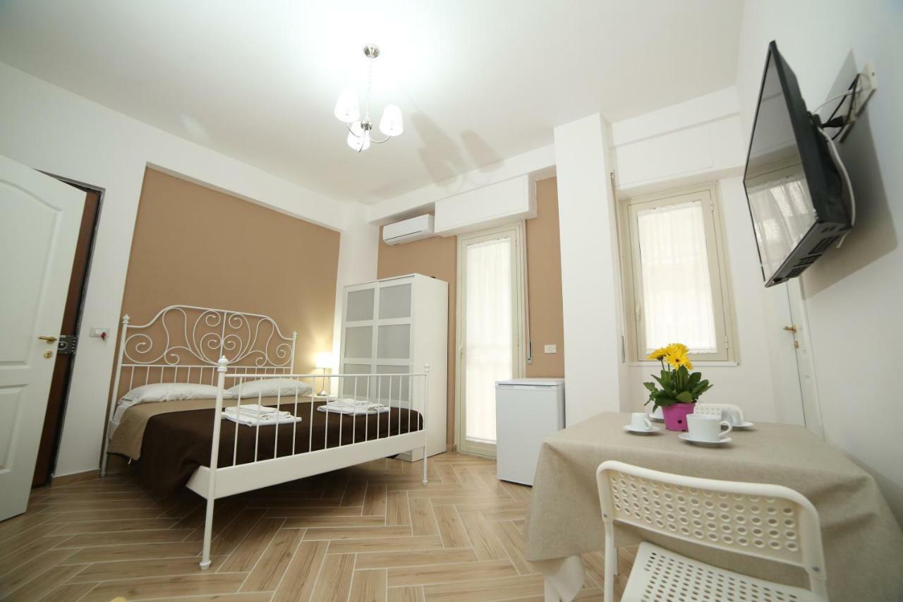 Bed and Breakfast Antichi Soffitti CTA Exterior foto